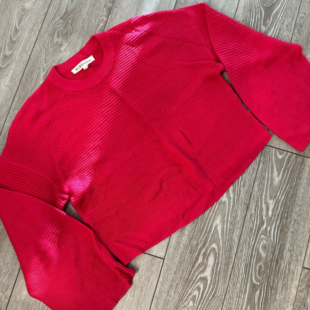 BCBGeneration hot pink cropped sweater for women size S used once